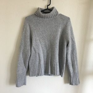Turtle neck sweater